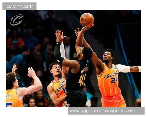 米切尔全场最高30分助球队锁定胜局末节狂砍14分展现绝对统治力