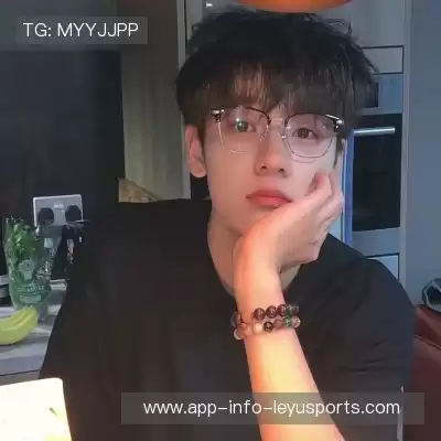 史彤谨